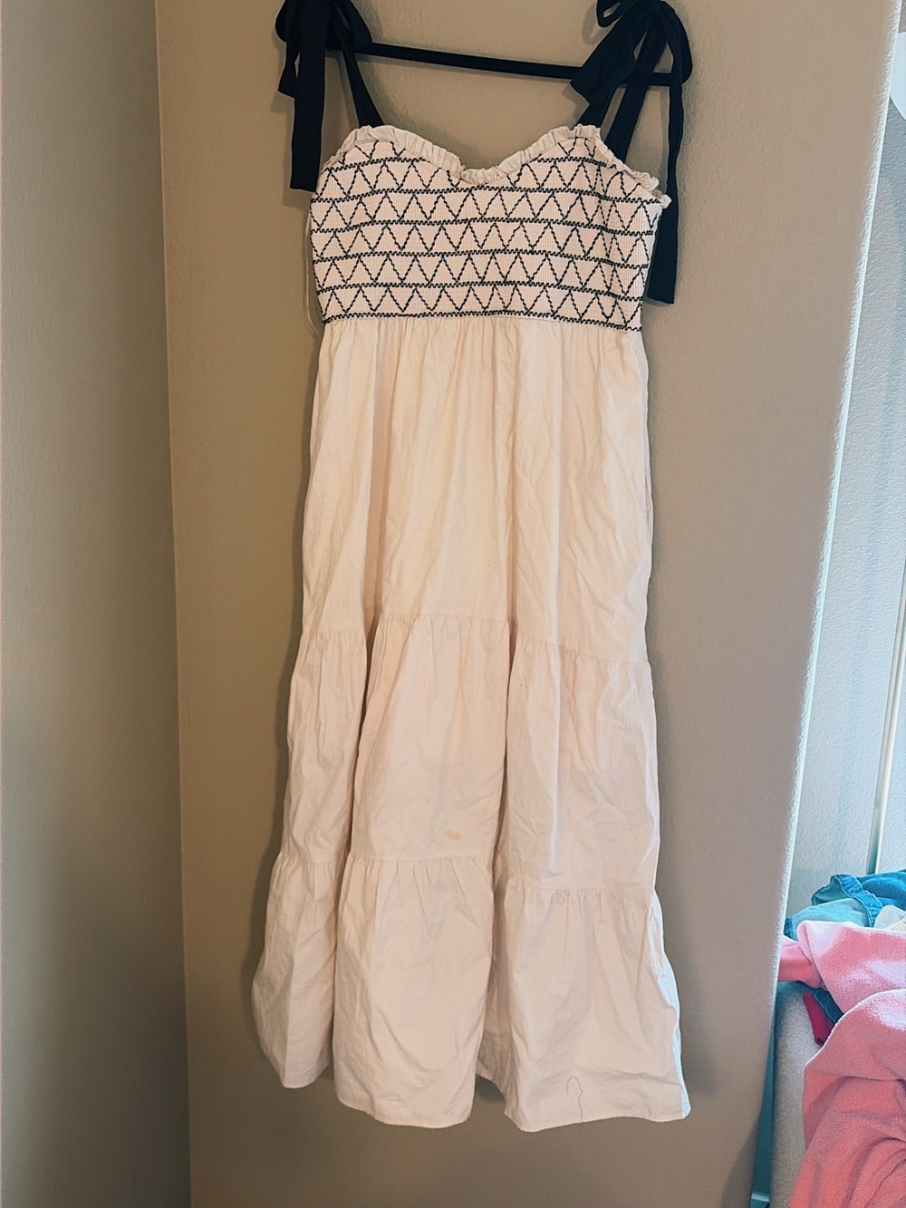 Sleeveless White Smocked Bodice Maxi Dress with Black Tie Straps- size L